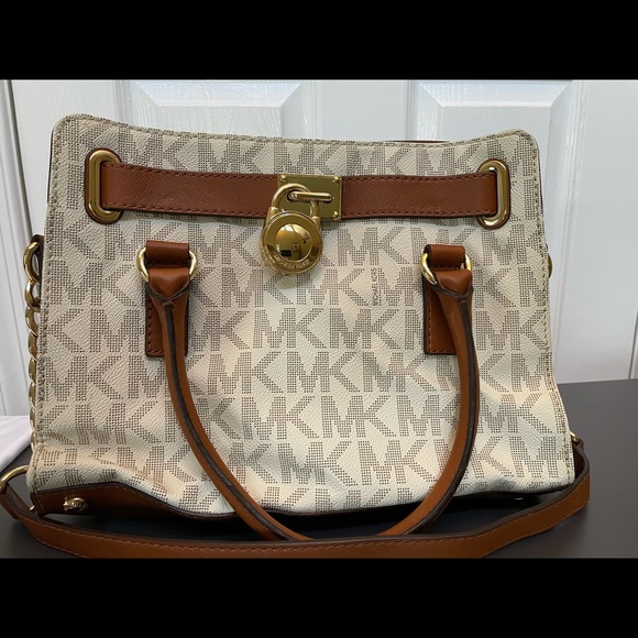 EUC Michael Kors Purse - Picture 3 of 5
